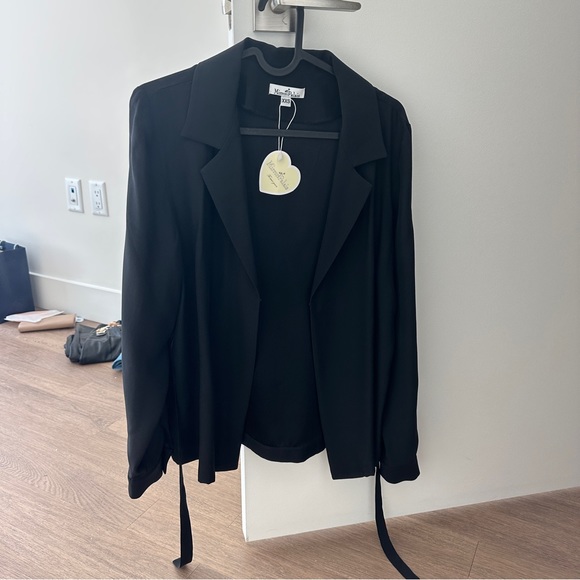 Mirror Palais Great Expectations Shirt in Black - Picture 4 of 4